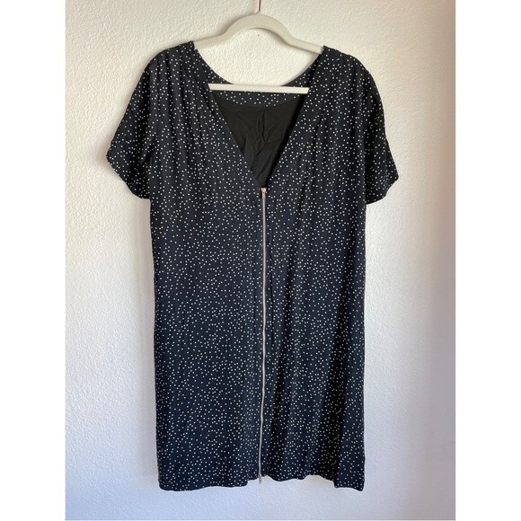 Madewell Zip Back Short Sleeve Shift Dress in Black Polkadot Scatter Size 2 - Picture 6 of 12